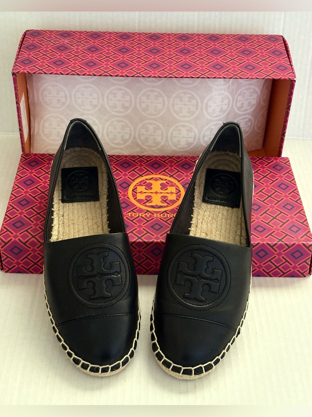 Tory Burch Benton Black Leather Espadrille Slip-Ons with Logo Medallion Size 5